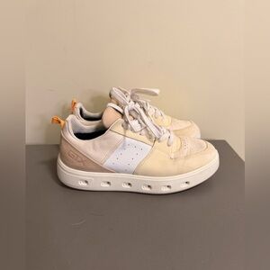 Women’s Ecco Street 729 GTX Gore-Tex Sneakers